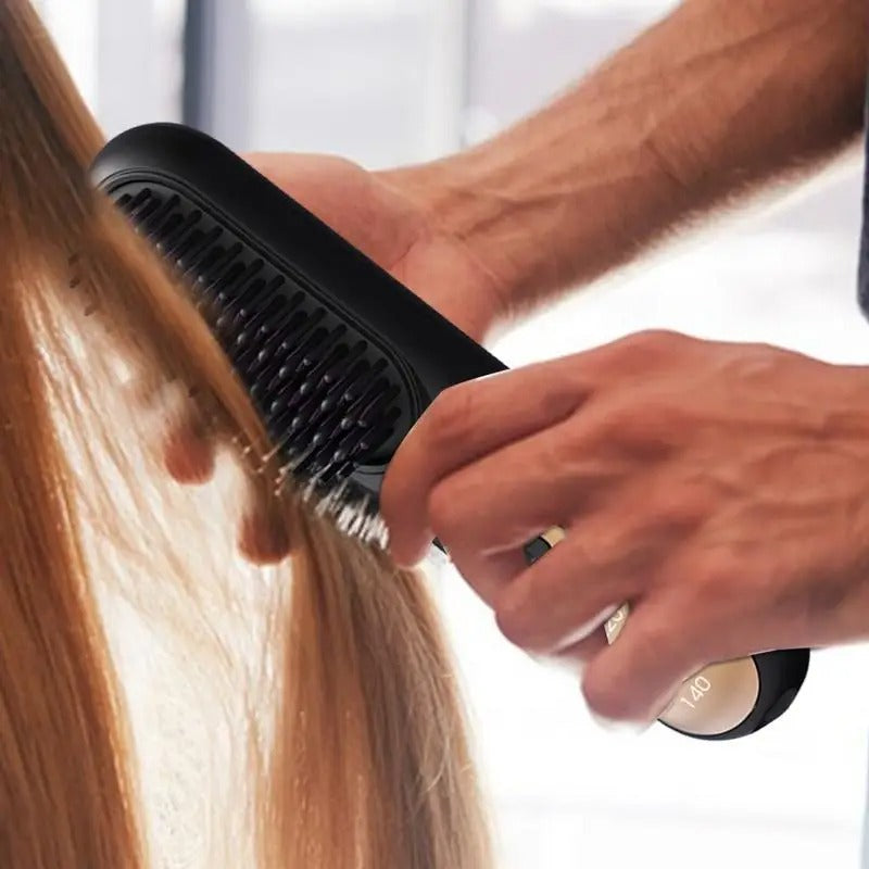 SilkFlow Pro™ – El cepillo que transforma tu cabello rebelde en liso perfecto en una sola pasada